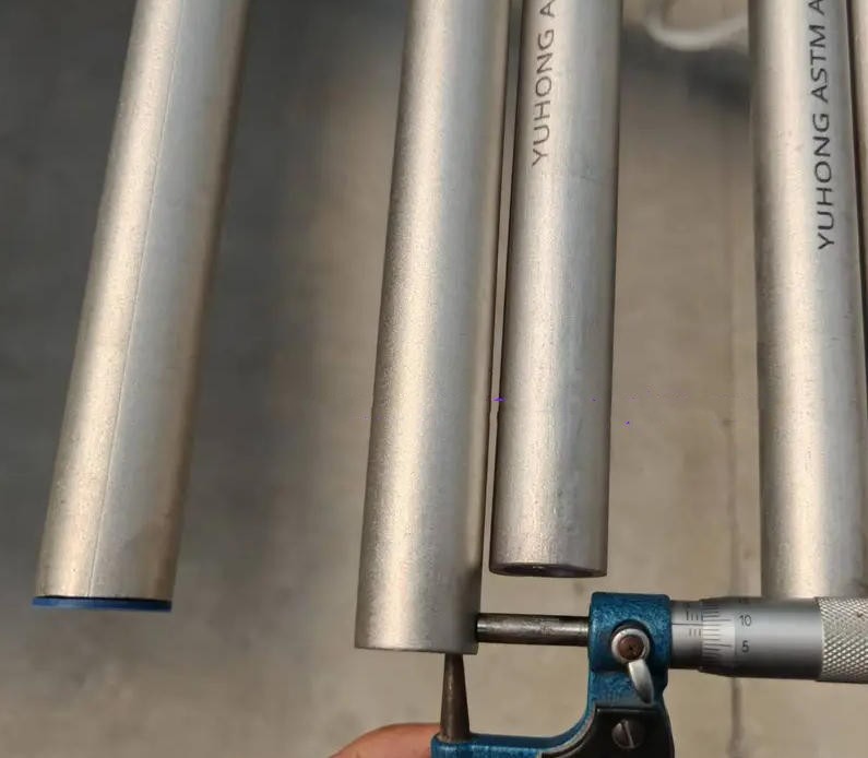 ASTM A790 S32205 Stainless Steel Seamless Pipe ASTM A790 S32205 Stainless Steel Seamless Pipe